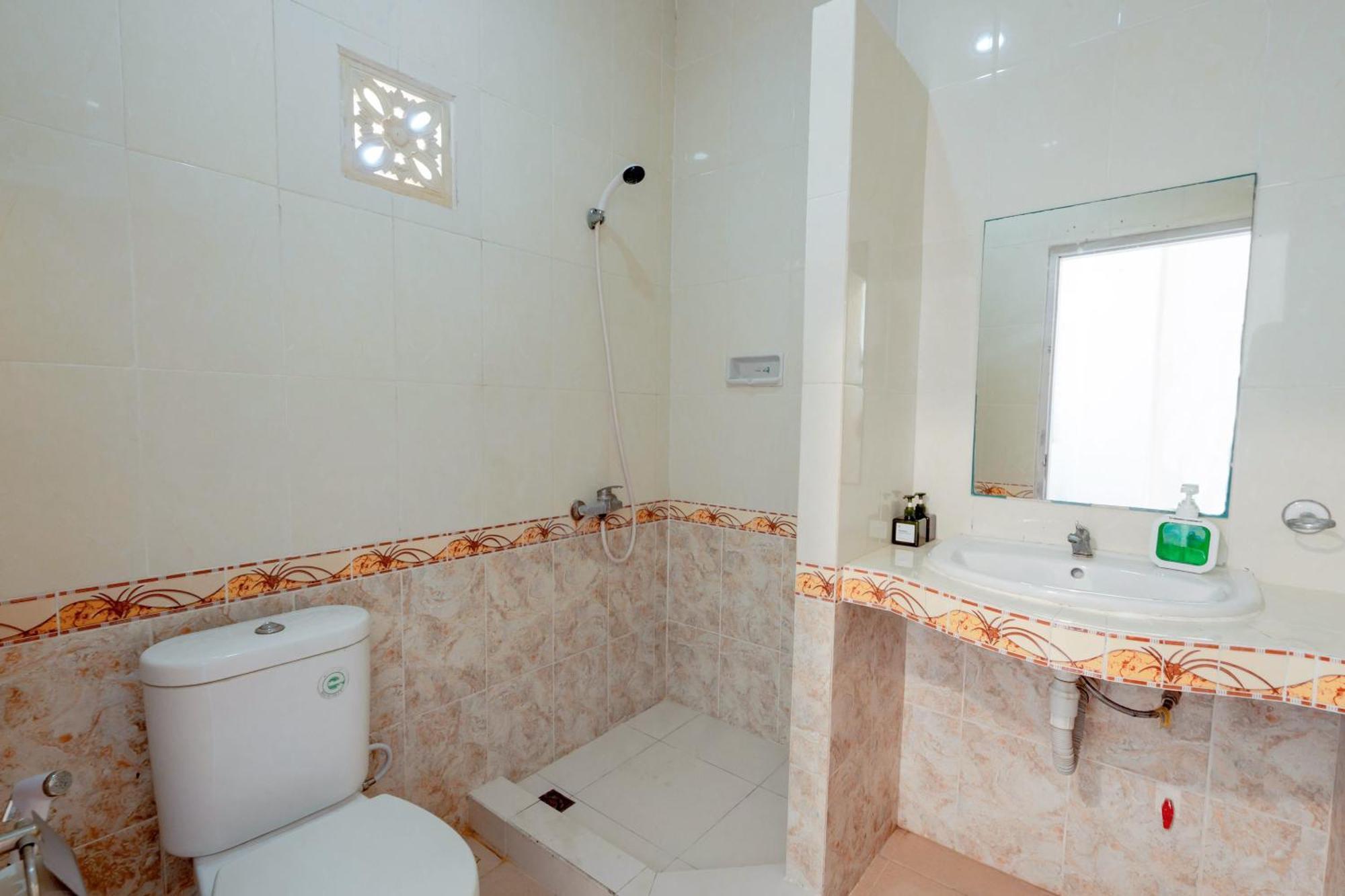Urbanview Hotel Rasa Sayang Inn Tanjung Benoa Bali Kuta Selatan Exteriér fotografie