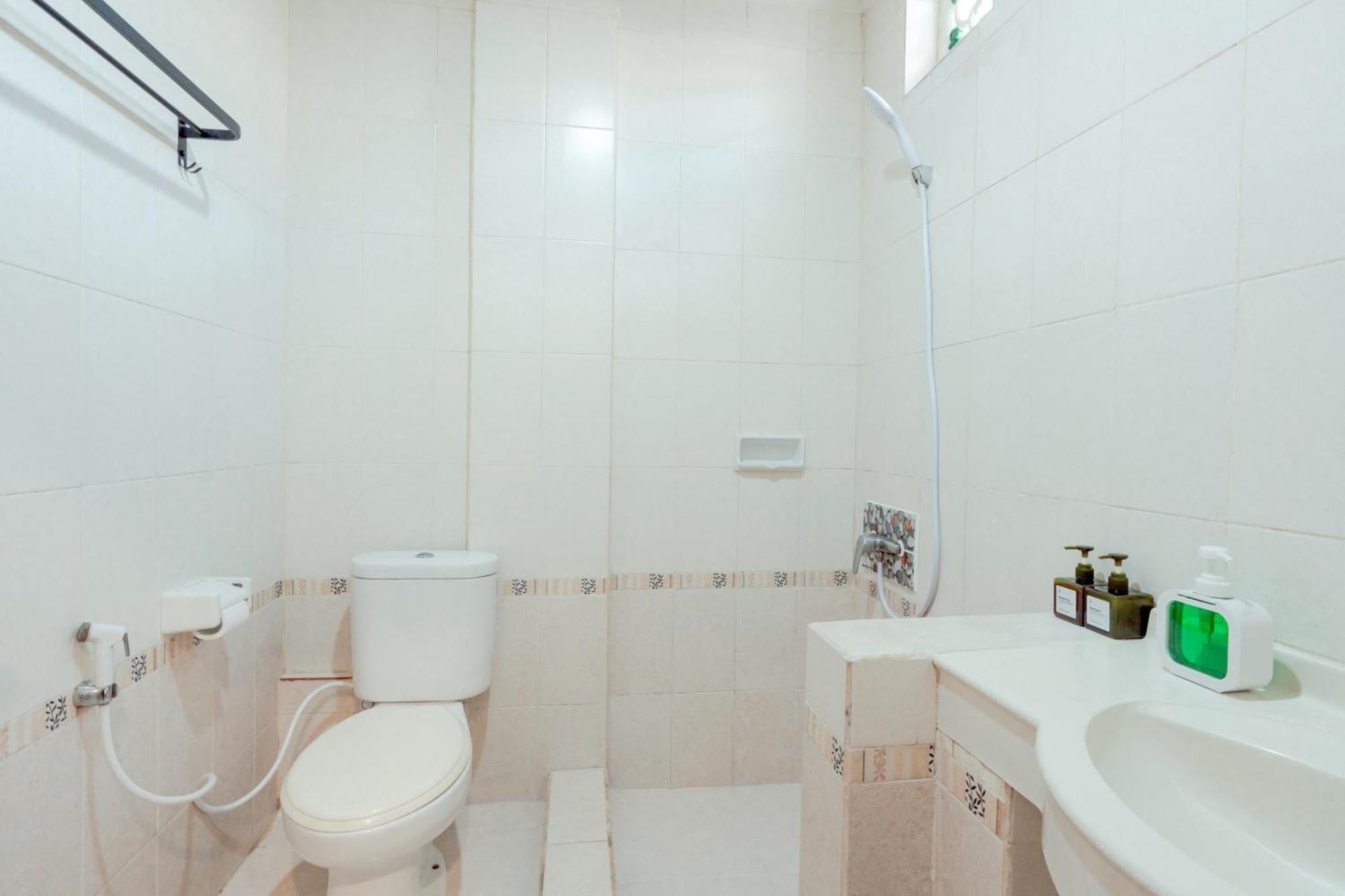 Urbanview Hotel Rasa Sayang Inn Tanjung Benoa Bali Kuta Selatan Exteriér fotografie